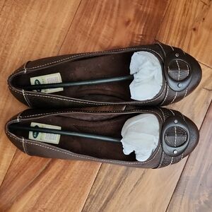 Brown Leather Flats with Buckle Detail